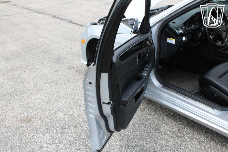 2010 Mercedes-Benz E-Class
