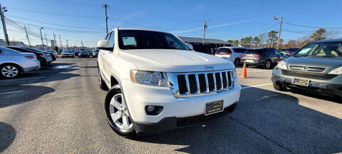 2011 Jeep Grand Cherokee for sale at AUTOLUXGROUP in Lakewood NJ