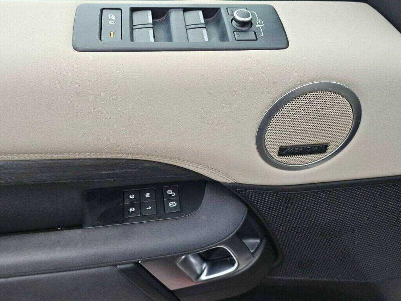 2017 Land Rover Discovery HSE