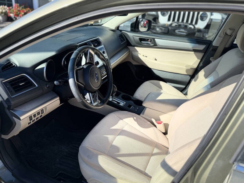 2018 Subaru Outback 2.5i Premium