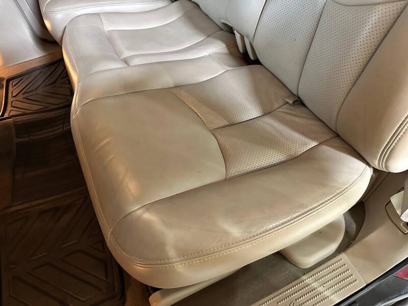 2004 Cadillac Escalade EXT