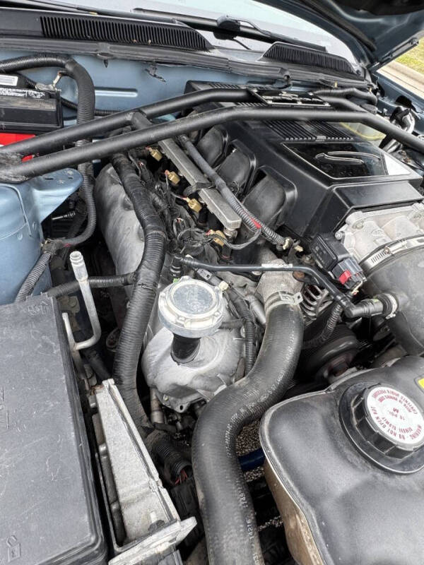 2005 Ford Mustang GT Deluxe