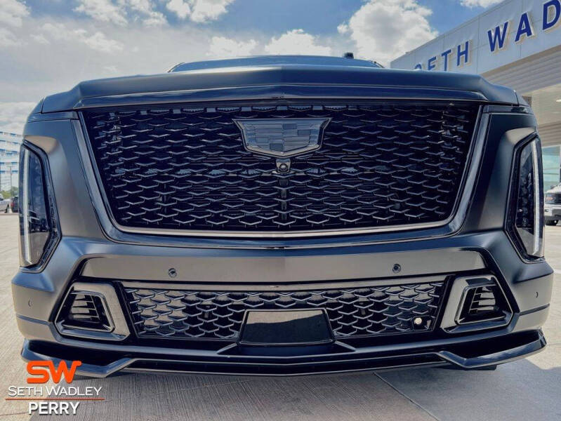 2025 Cadillac Escalade-V