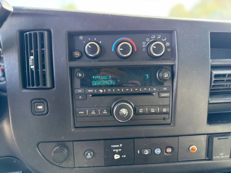 2015 Chevrolet Express 2500