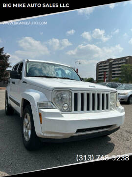 2011 Jeep Liberty for sale at BIG MIKE AUTO SALES LLC in Lincoln Park MI