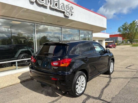 2011 Mitsubishi Outlander Sport SE
