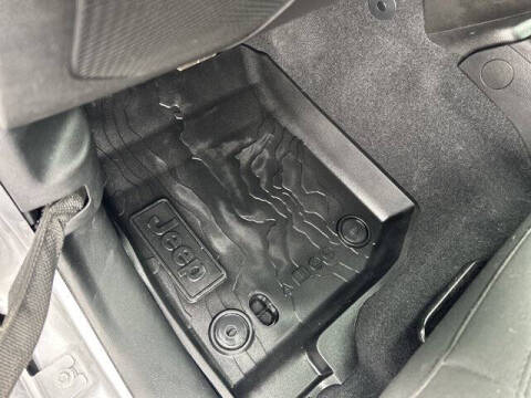 2021 Jeep Gladiator Willys