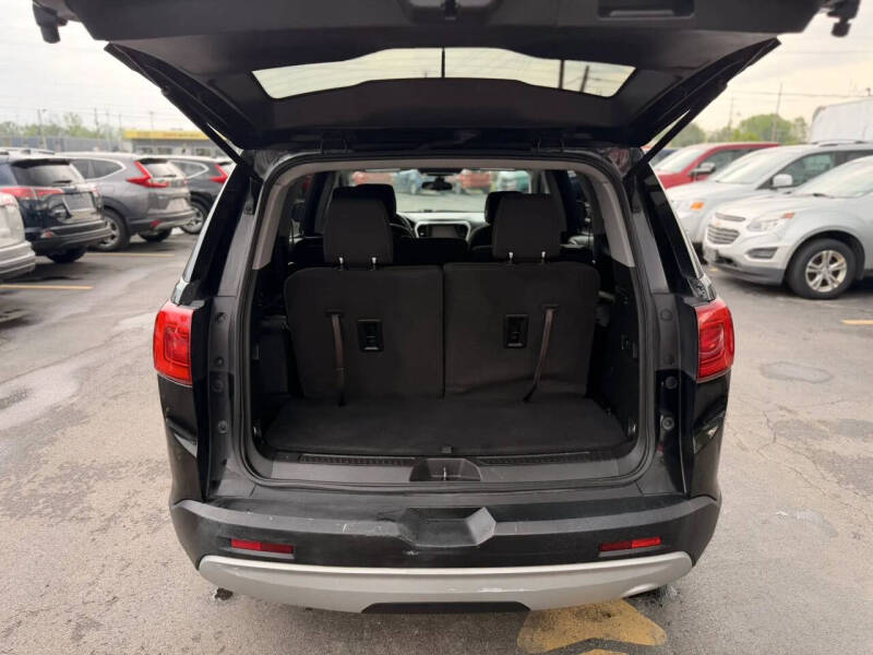 2017 GMC Acadia SLE-1