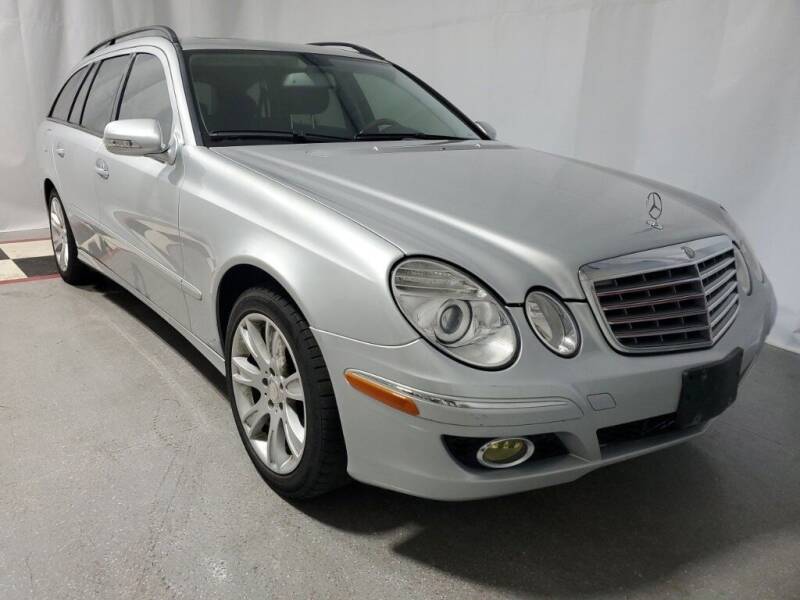 2009 Mercedes-Benz E-Class for sale at Tradewind Car Co in Muskegon MI