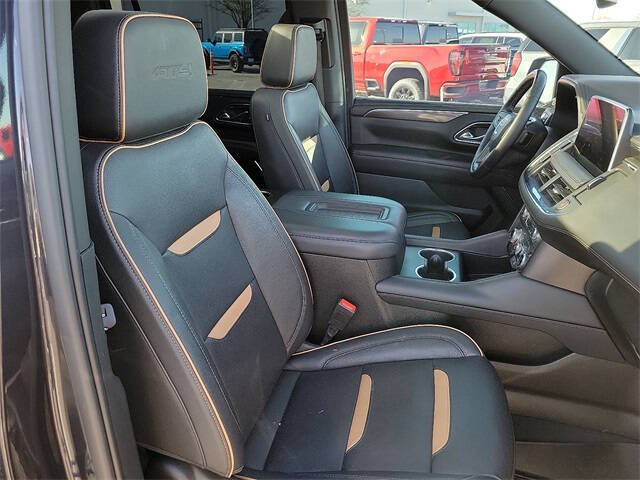 2023 GMC Yukon XL AT4