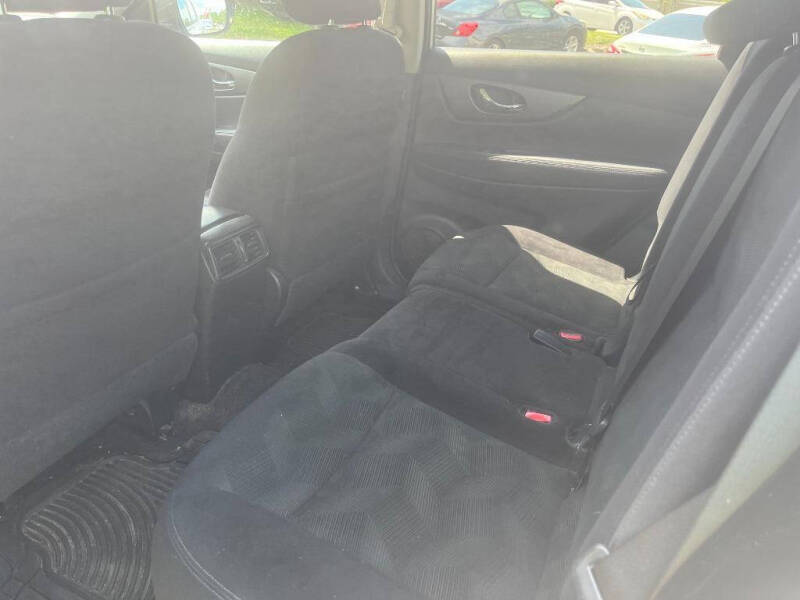 2014 Nissan Rogue S