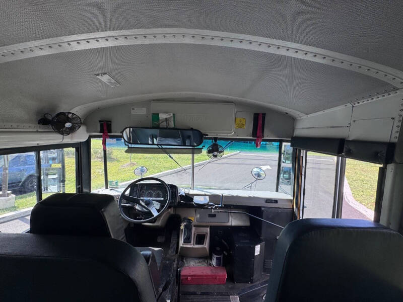 2006 Freightliner FS65 Chassis