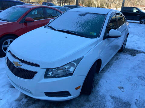 2013 Chevrolet Cruze for sale at LITTLE BIRCH PRE-OWNED AUTO & RV SALES in Little Birch WV