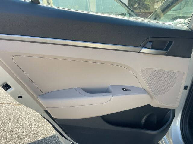 2018 Hyundai Elantra