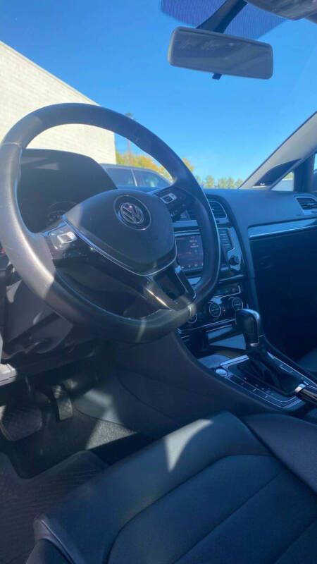 2015 Volkswagen Golf SportWagen