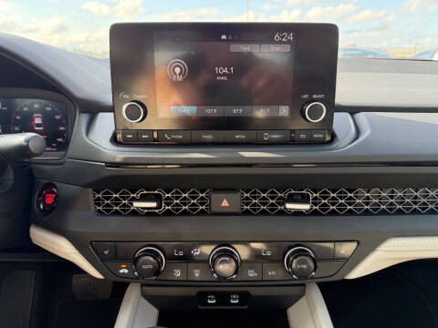 2024 Honda Accord EX