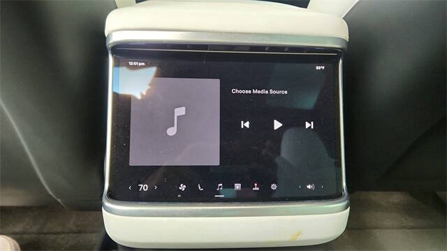 2024 Tesla Model X Plaid