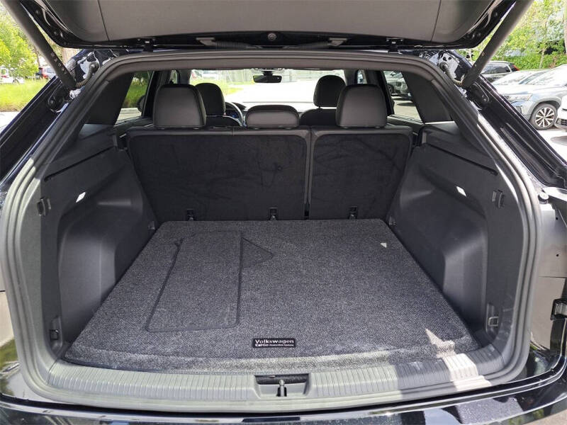 2025 Volkswagen Atlas Cross Sport SEL 4Motion