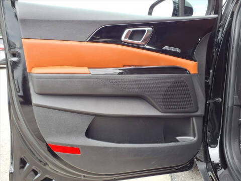 2024 Kia Carnival SX