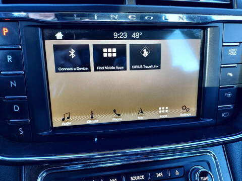 2017 Lincoln Continental Reserve