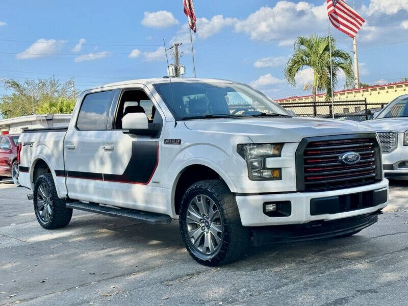 2017 Ford F-150  - $23,995