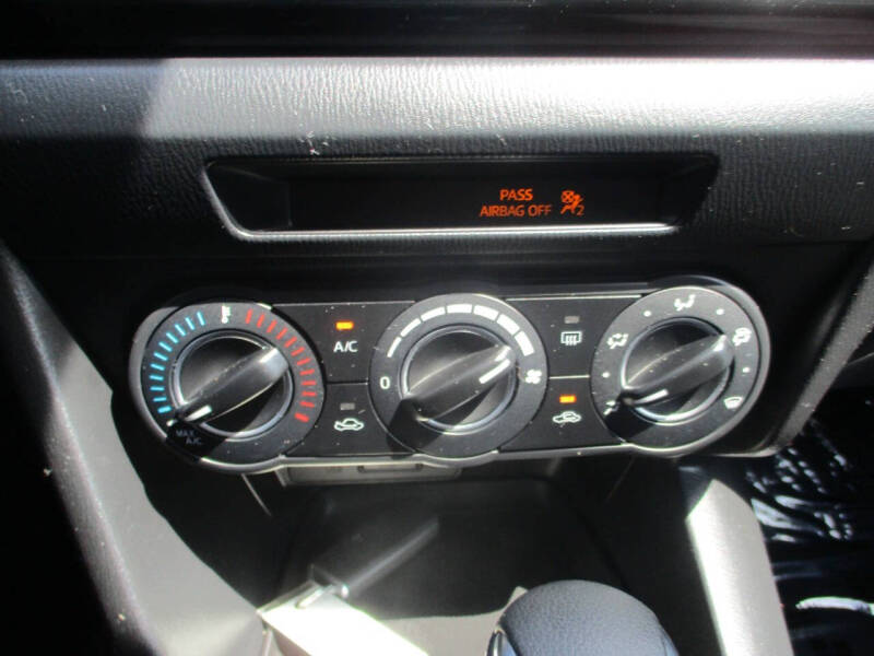 2016 Mazda MAZDA3 i Sport
