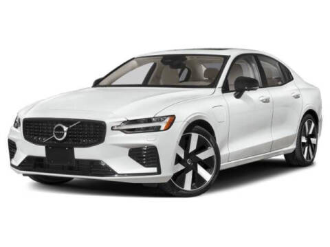 2023 Volvo S60 Recharge T8 Plus Dark Theme