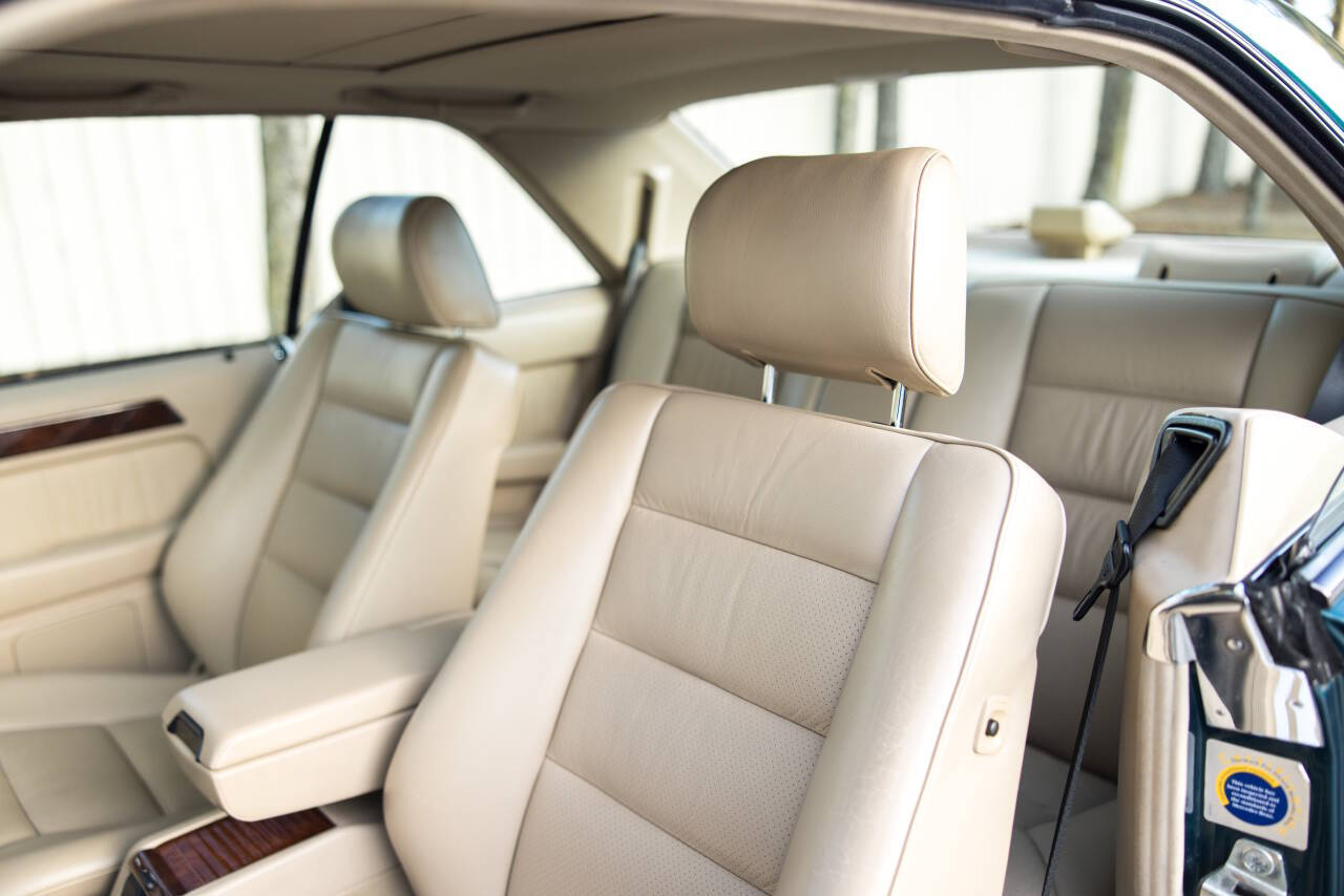 1994 Mercedes-Benz E-Class 32