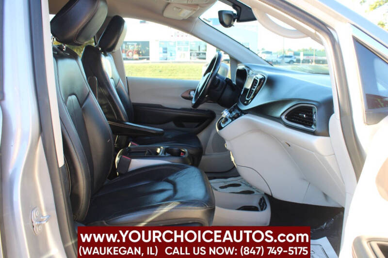 2018 Chrysler Pacifica Touring L