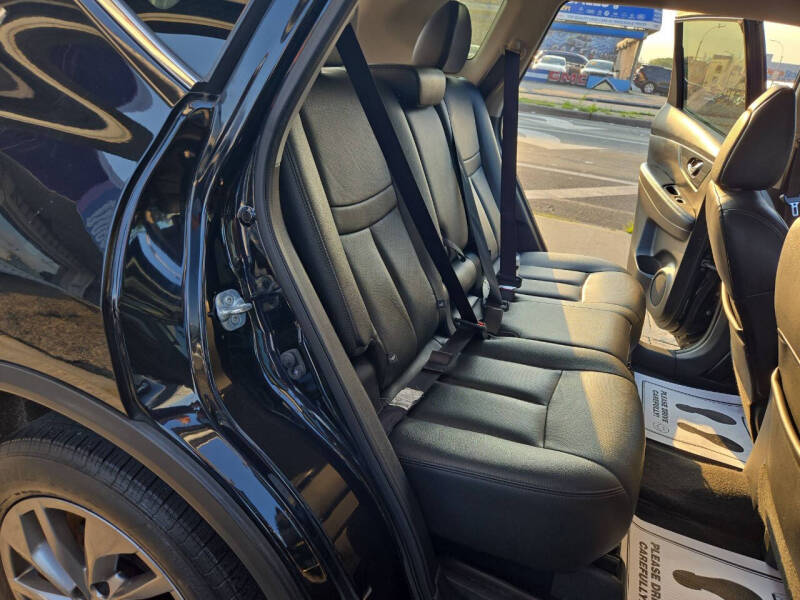 2016 Nissan Rogue SL