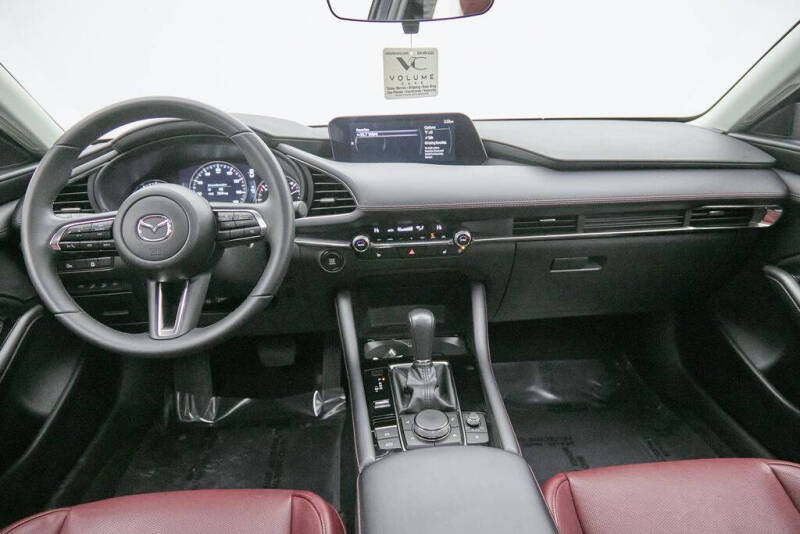 2025 Mazda Mazda3 Sedan 2.5 S Carbon Edition