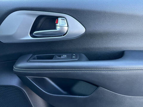 2020 Chrysler Pacifica Hybrid