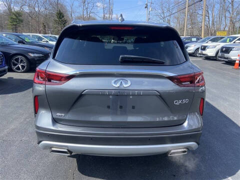 2022 Infiniti QX50 Essential