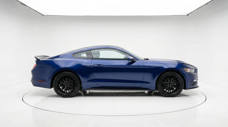 2016 Ford Mustang V6