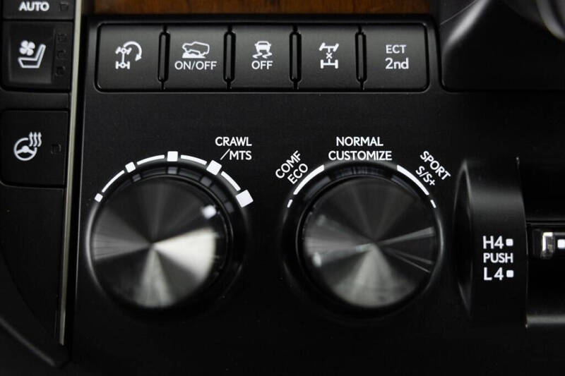 2021 Lexus LX 570 Three-Row