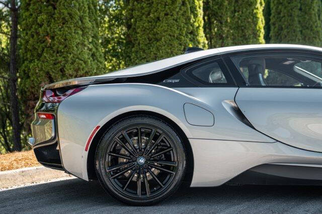 2019 BMW i8