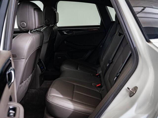 2019 Porsche Macan S