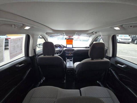 2021 Ford Escape Hybrid SE