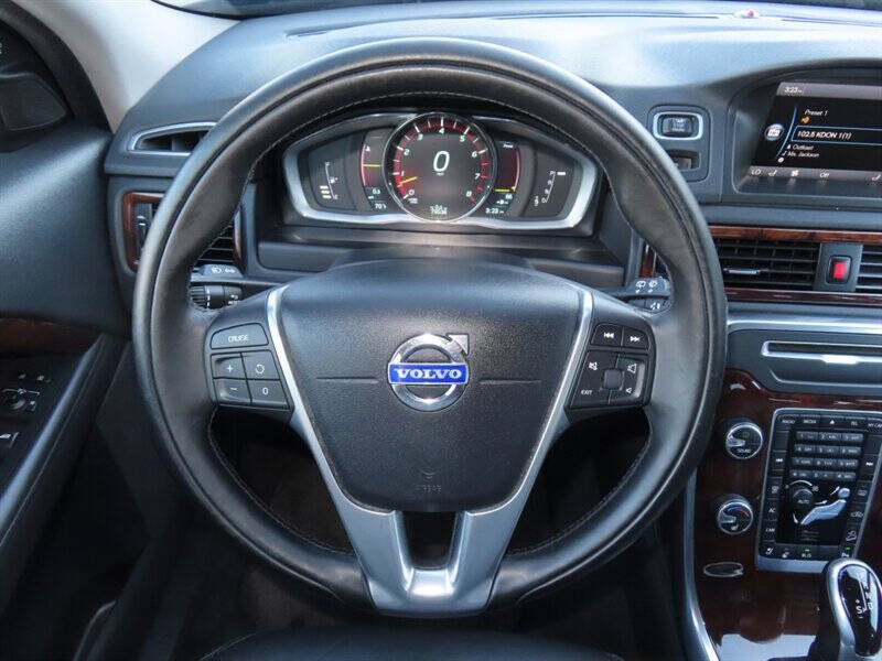 2015 Volvo XC70 3.2 Premier Plus