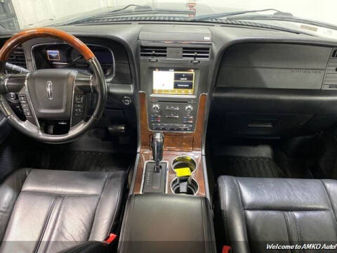 2016 Lincoln Navigator Select