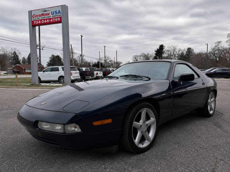 1987 Porsche 928's photo