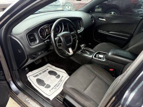 2017 Dodge Charger SXT