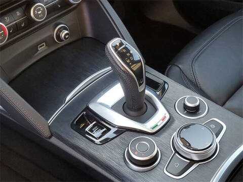 2022 Alfa Romeo Stelvio Sprint