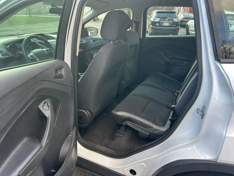 2014 Ford Escape S
