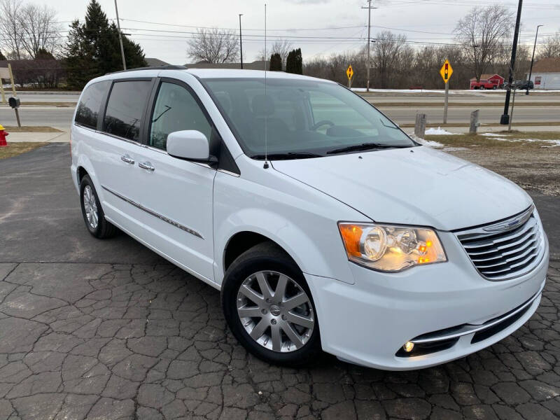 2016 Chrysler Town and Country for sale at Wyss Auto in Oak Creek WI