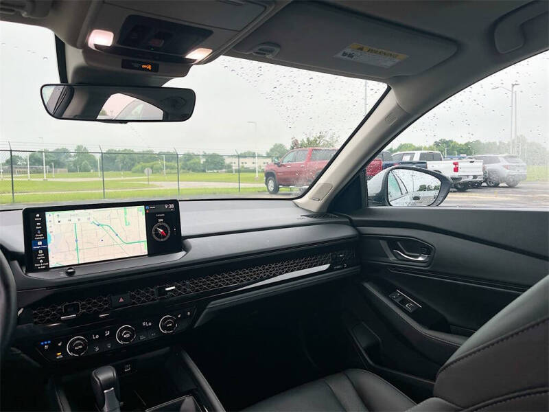 2025 Honda Accord Hybrid Touring