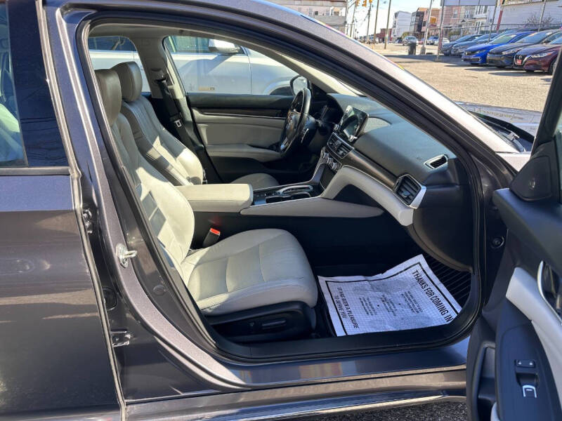 2018 Honda Accord Hybrid Touring