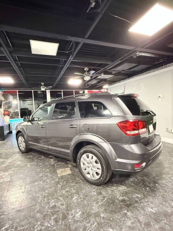 2019 Dodge Journey SE