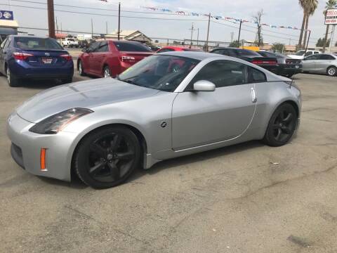 2005 Nissan 350Z for sale at First Choice Auto Sales in Bakersfield CA