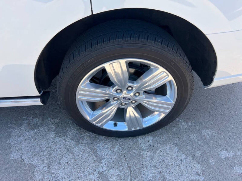 2024 Ford Expedition Platinum